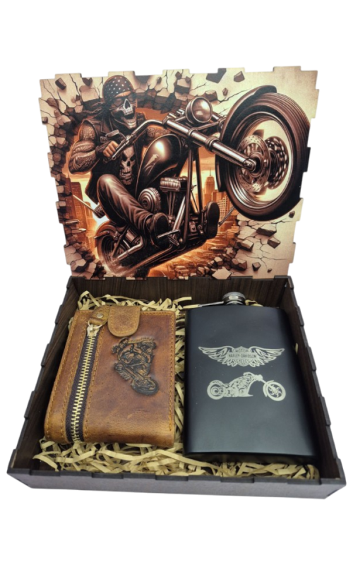 Wallet and Flask Combo