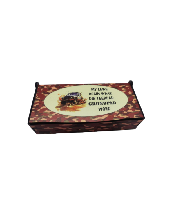 Screenshot 2025-05-20 122457-Photoroom Knife in a gift box - "My lewe begin waar die teerpad grondpad word" X75