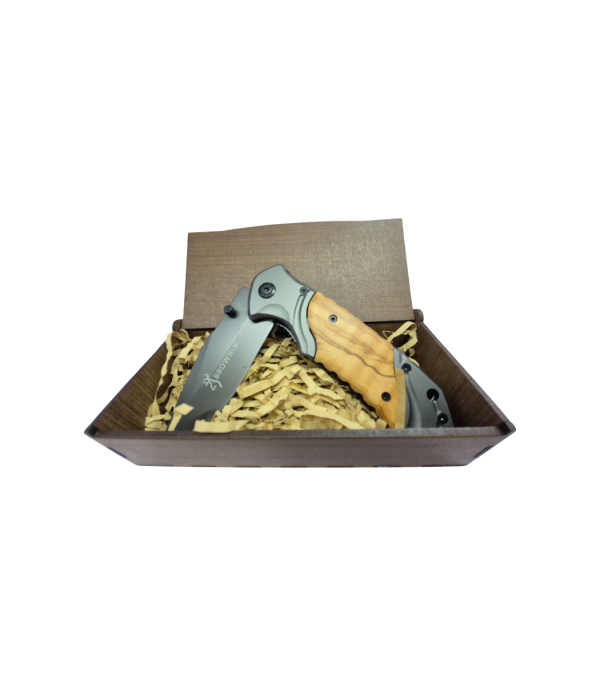 Hunting/Hiking Knife in Gift Box X49