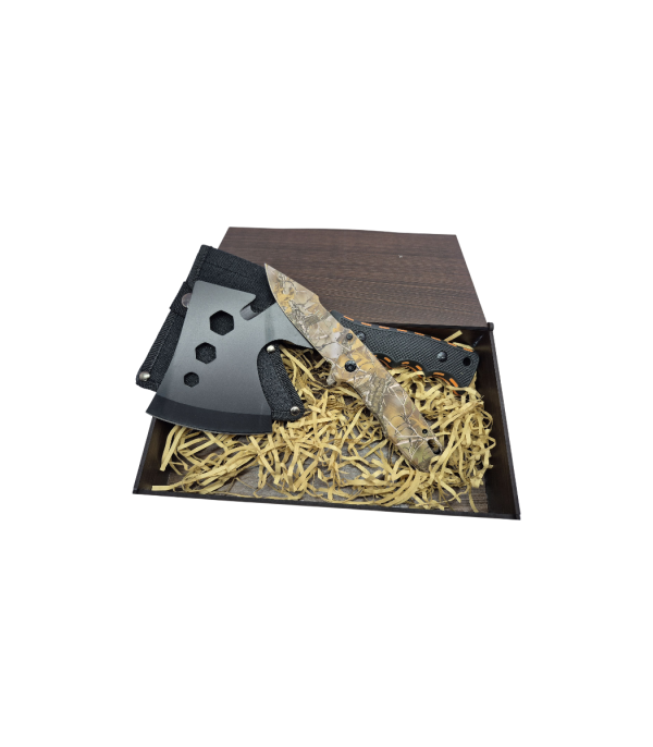 Axe and Camo Pocket Knife Combo